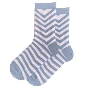 Női bokazokni cikk-cakk mintás világoskék