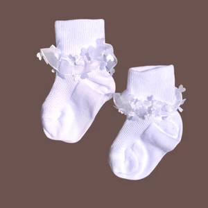 Baba zokni/Bokazokni szíves fehér szalag