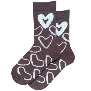 Női bokazokni kontúr szívek sötétbarna
